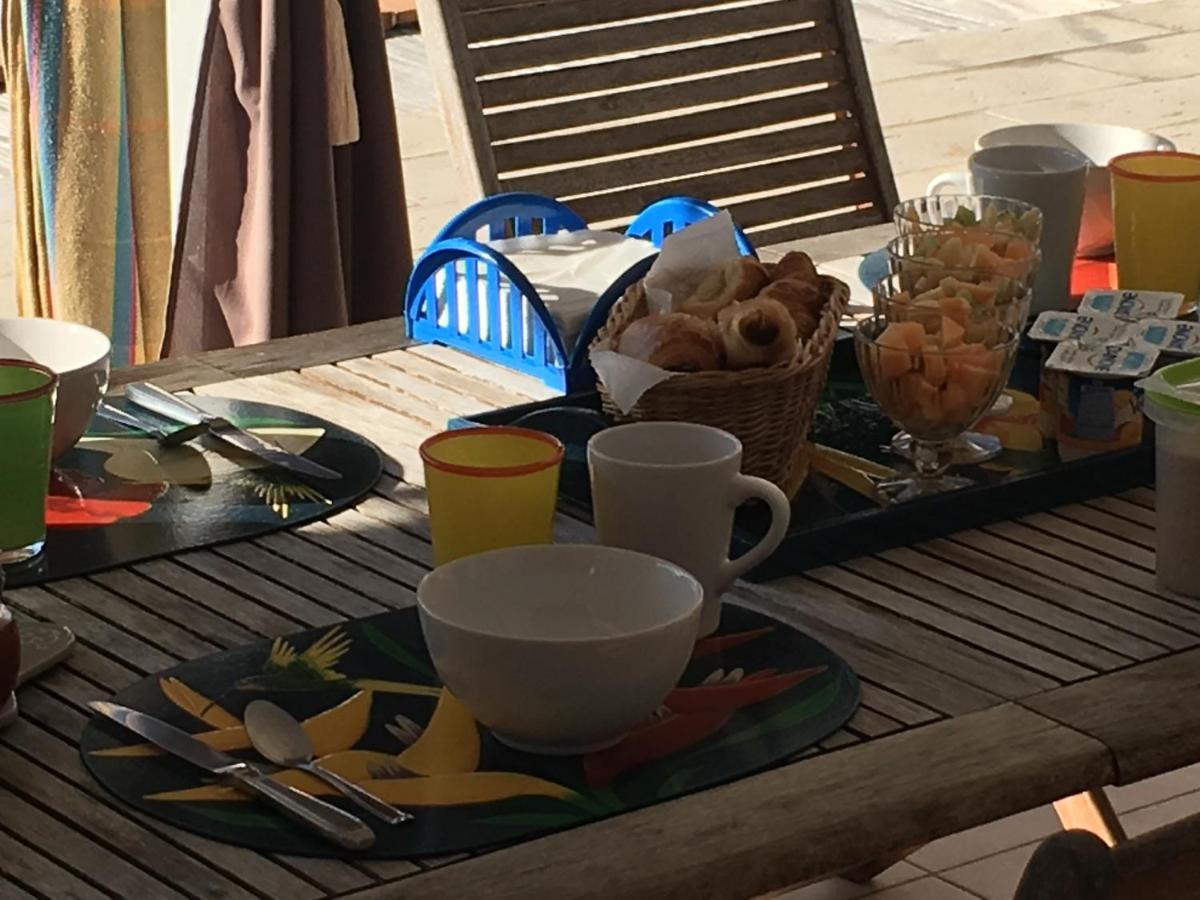 Au Bel'Vue Chez Sandrine "Gite & Chambre D'Hotes" Le Moule Eksteriør bilde