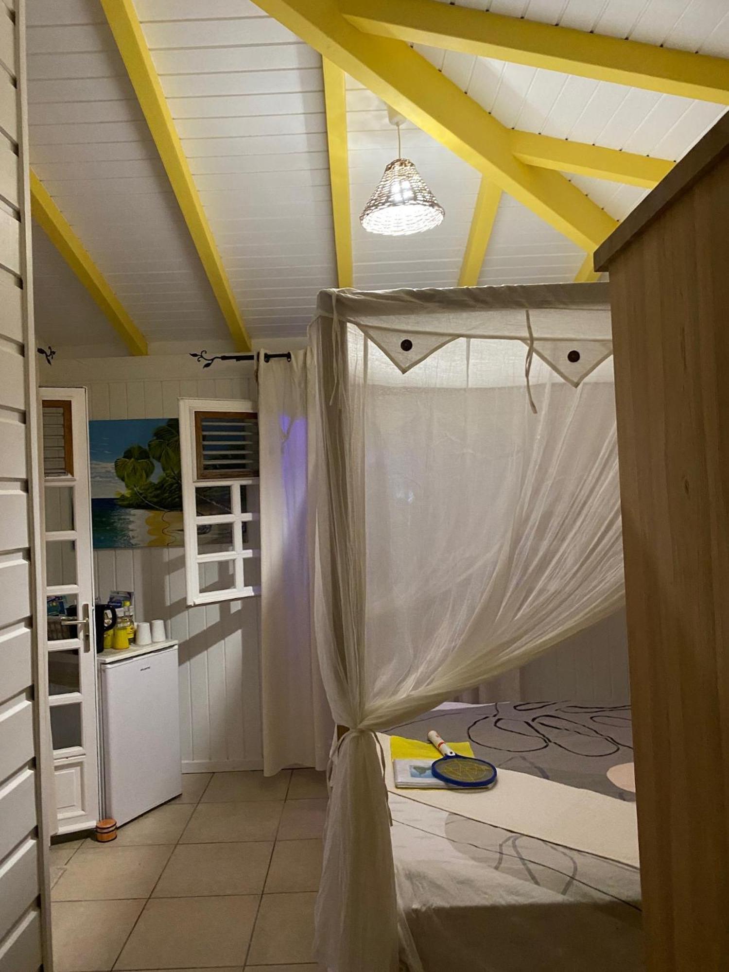 Au Bel'Vue Chez Sandrine "Gite & Chambre D'Hotes" Le Moule Eksteriør bilde