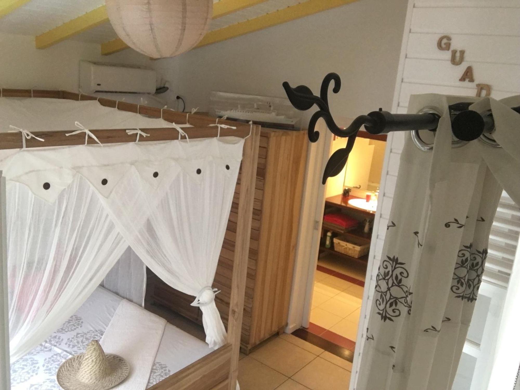 Au Bel'Vue Chez Sandrine "Gite & Chambre D'Hotes" Le Moule Eksteriør bilde